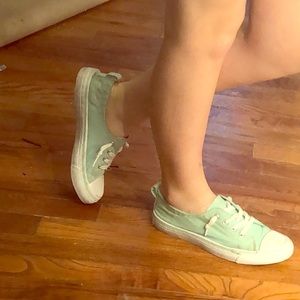 mint green size 8 shoes